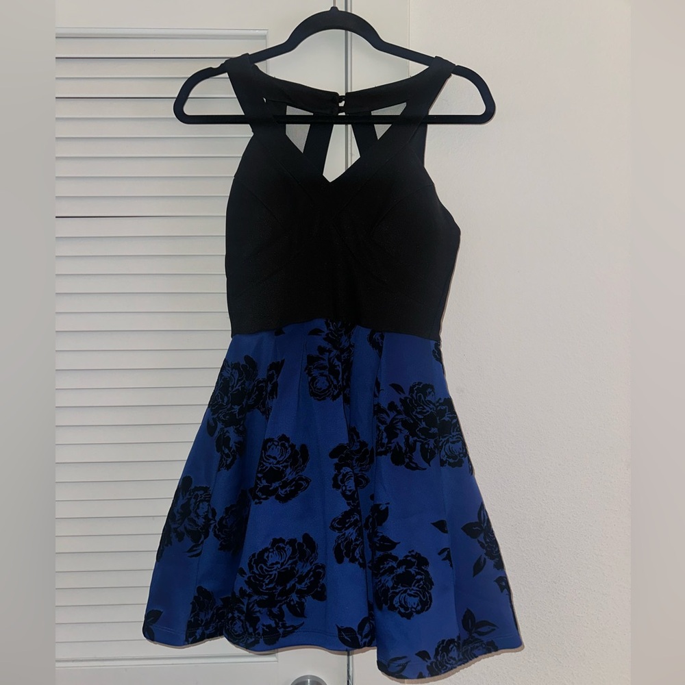 Black and Blue Dress with flowers, youth size 5. only worn a few times!